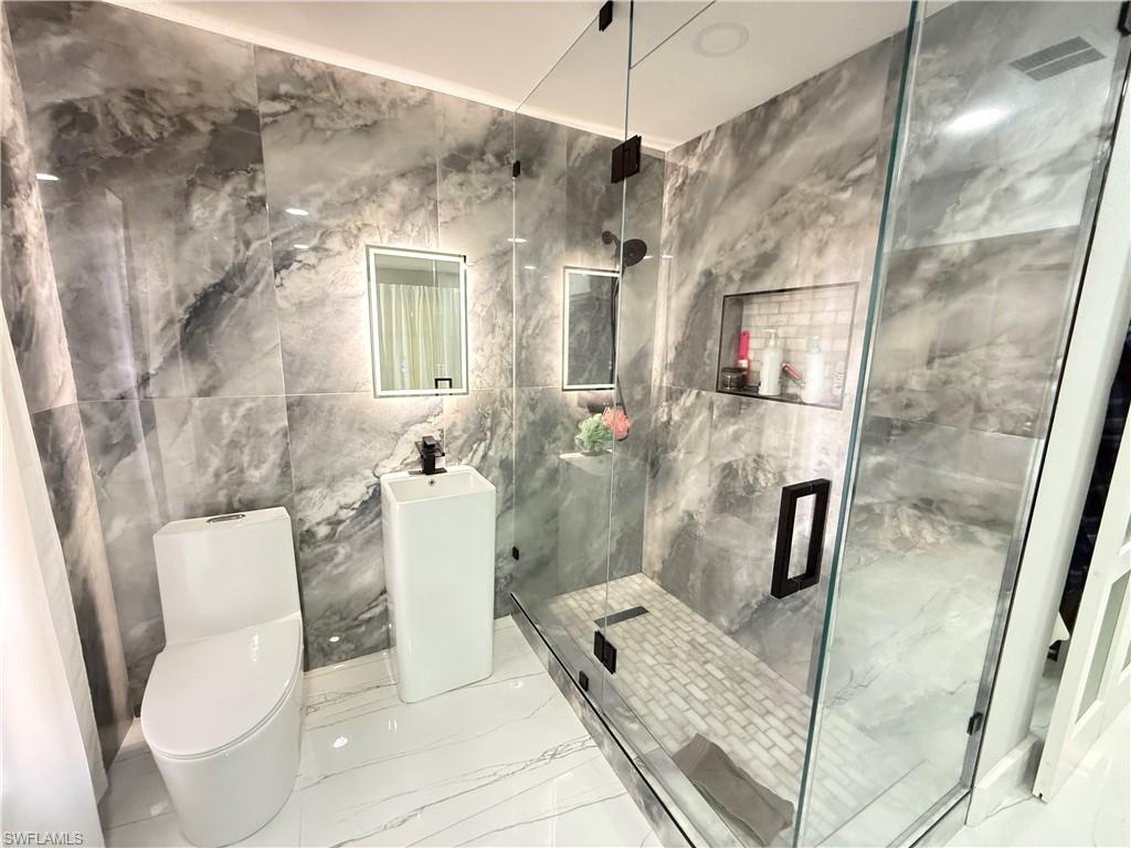 NAPLES SOUTH - Residential