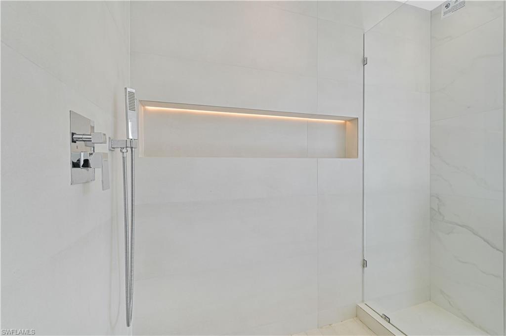 SEAGULL BAY - Residential