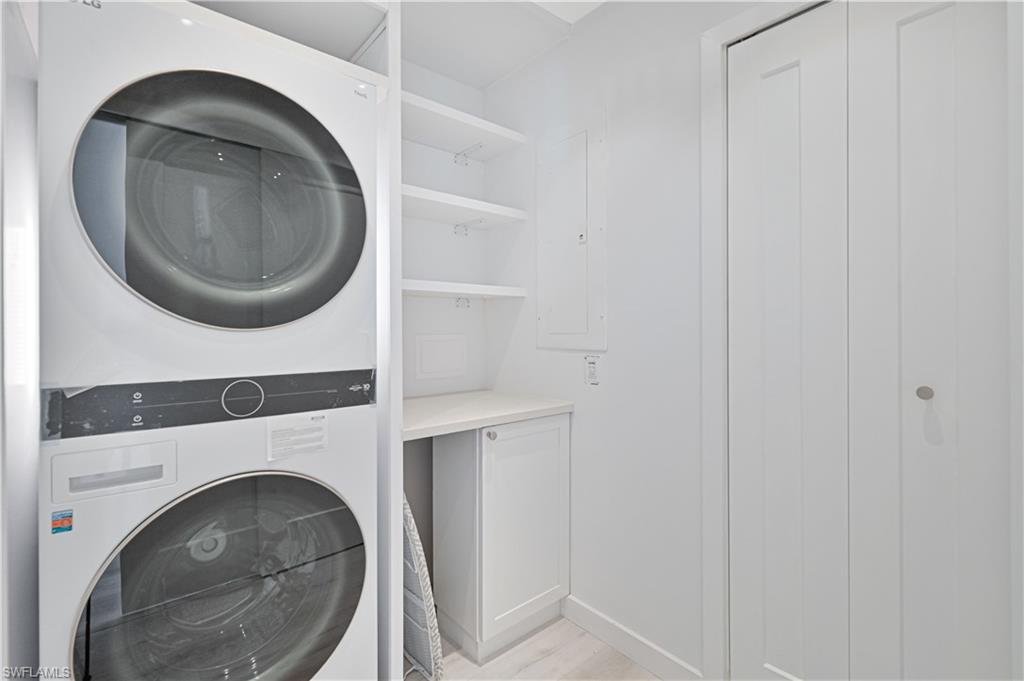 SEAGULL BAY - Residential