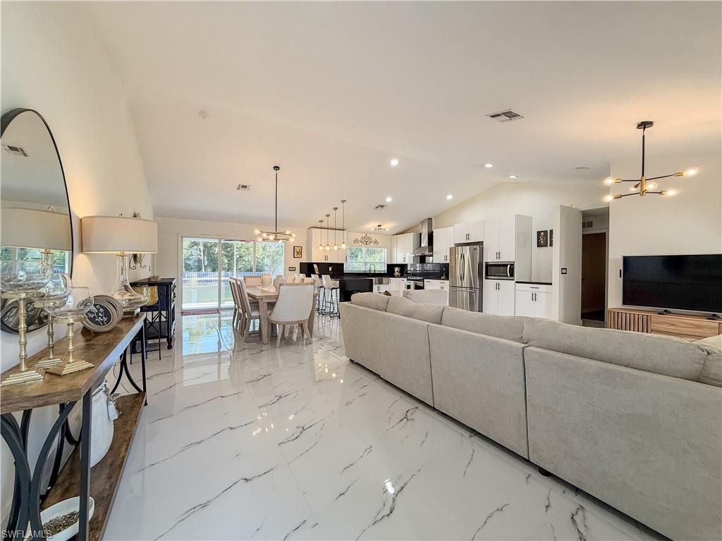 GOLDEN GATE ESTATES - Residential