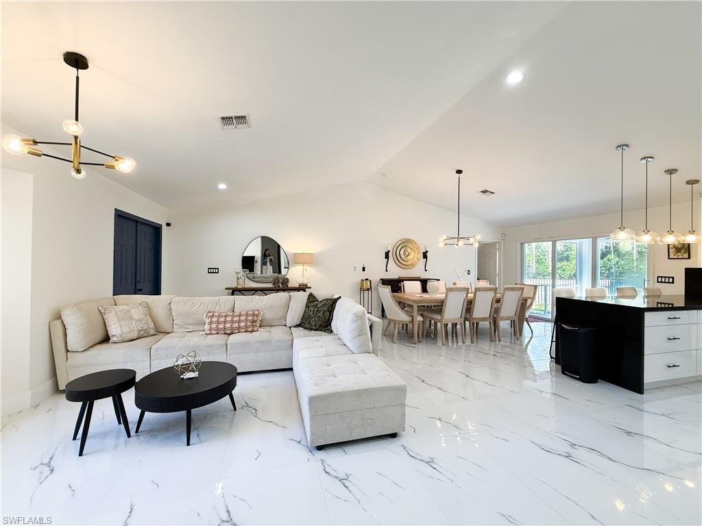 GOLDEN GATE ESTATES - Residential