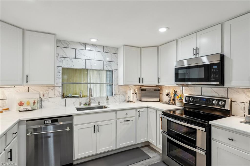 LAKE ARROWHEAD MOB VILLAGE - Residential