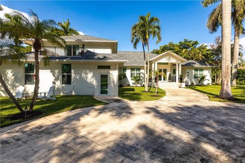 5791 Shady Oaks LN NAPLES FL 34119