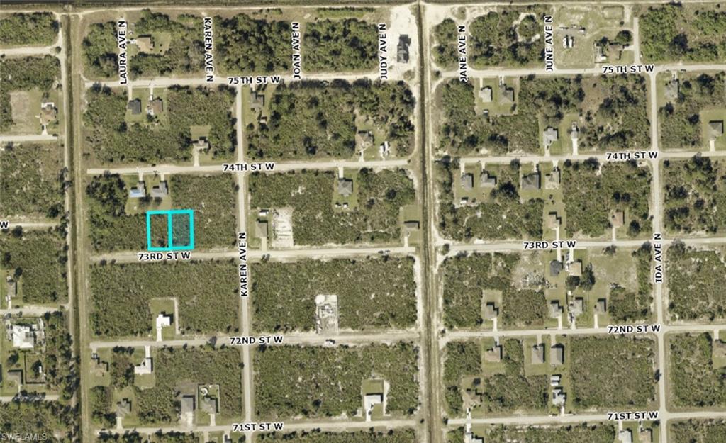 ISLAND OF HAPPINESS - Land