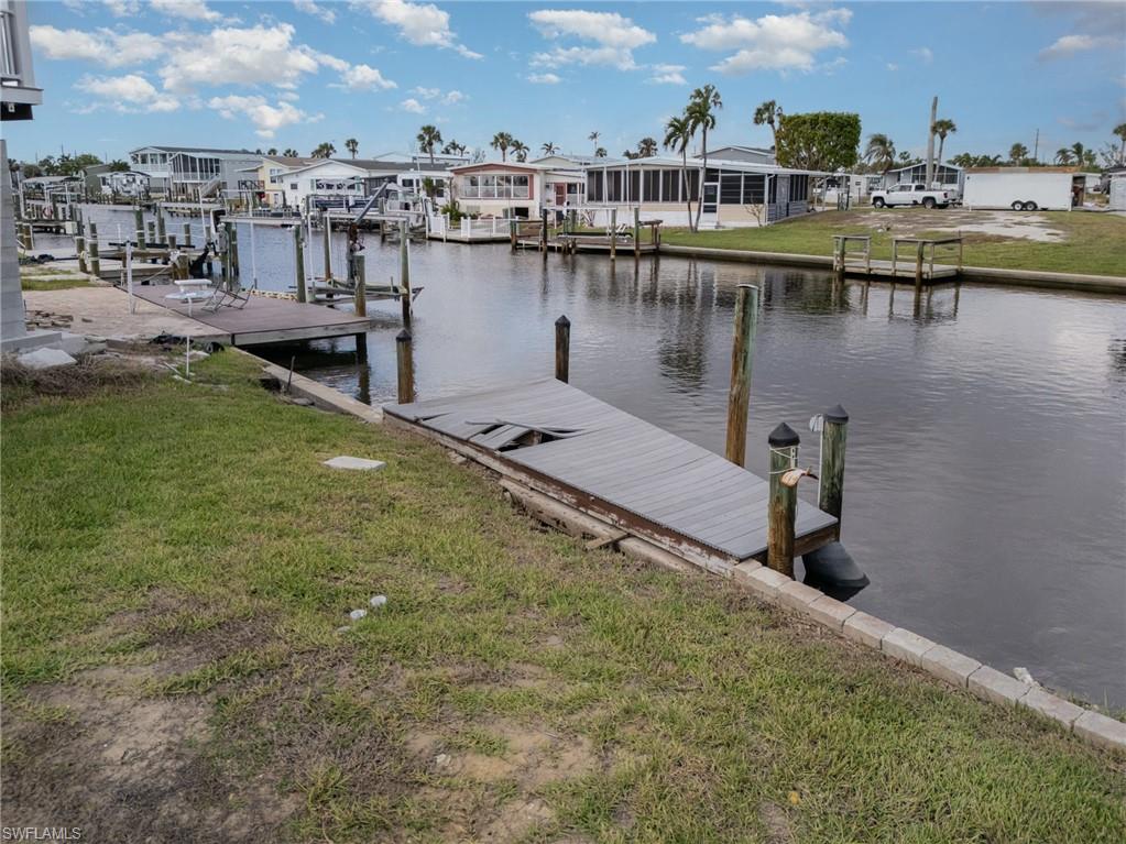 BAYSIDE ESTATES - Land