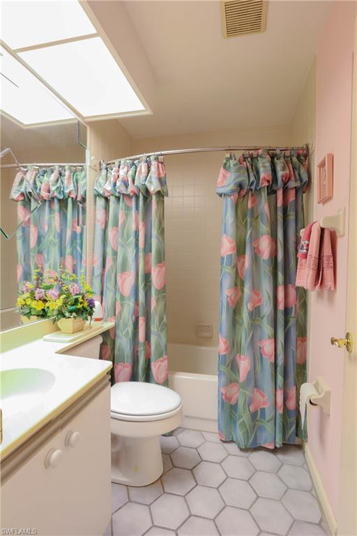 PINEBROOK WOODS - Residential