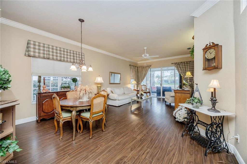 WELLINGTON AT LONE OAK - Residential