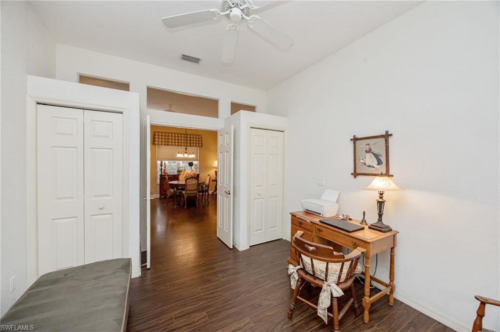 WELLINGTON AT LONE OAK - Residential