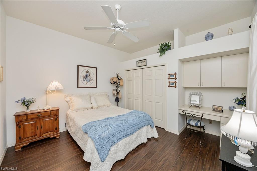 WELLINGTON AT LONE OAK - Residential