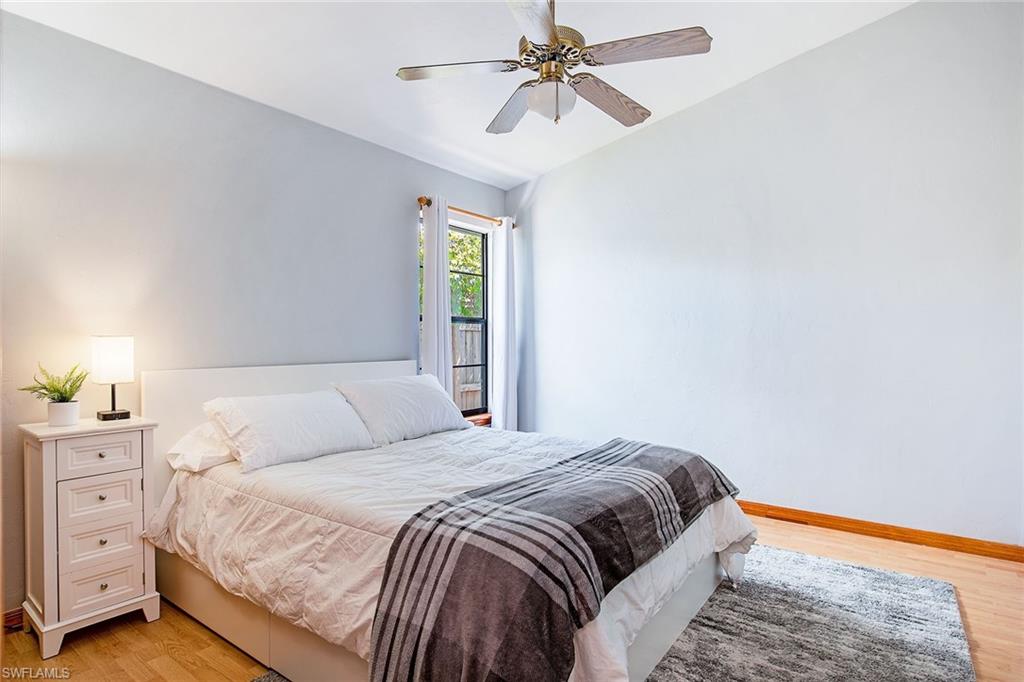 NAPLES PARK - Residential