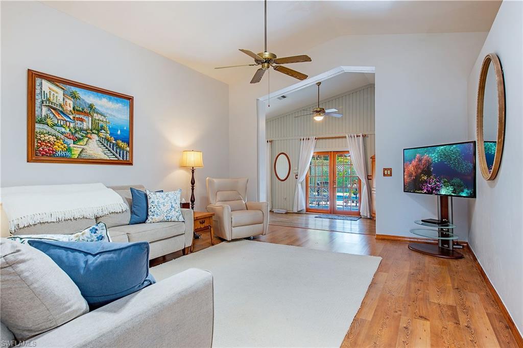 NAPLES PARK - Residential