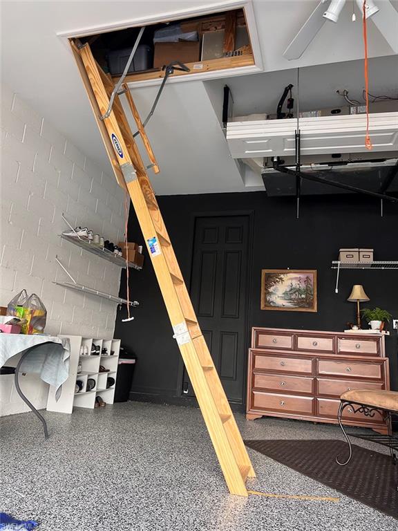 LINDSFORD - Residential