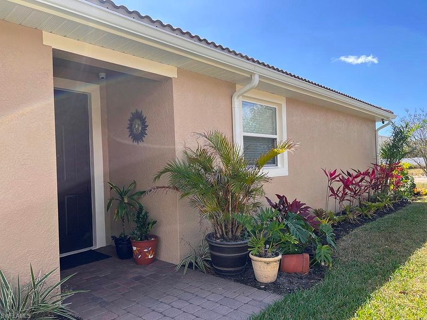 2BR + den, 2BA villa with 2-car garage. Tile throughout main areas, carpet in bedrooms. Kitchen with stainless steel appliances & granite countertops; bathrooms with neutral counters. Primary suite with dual sinks, Roman tub & separate shower. Extended screened lanai with pond and sunset views. Garage with epoxy floor & pull-down attic access. Sealed driveway/pavers and freshly painted exterior. Resort-style Lindsford amenities include pools, tennis, basketball, bocce, fitness center, social room & playground. Schedule your private showing today!