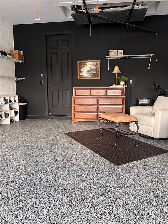 LINDSFORD - Residential