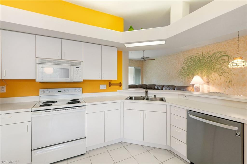 CALUSA BAY NORTH - Residential