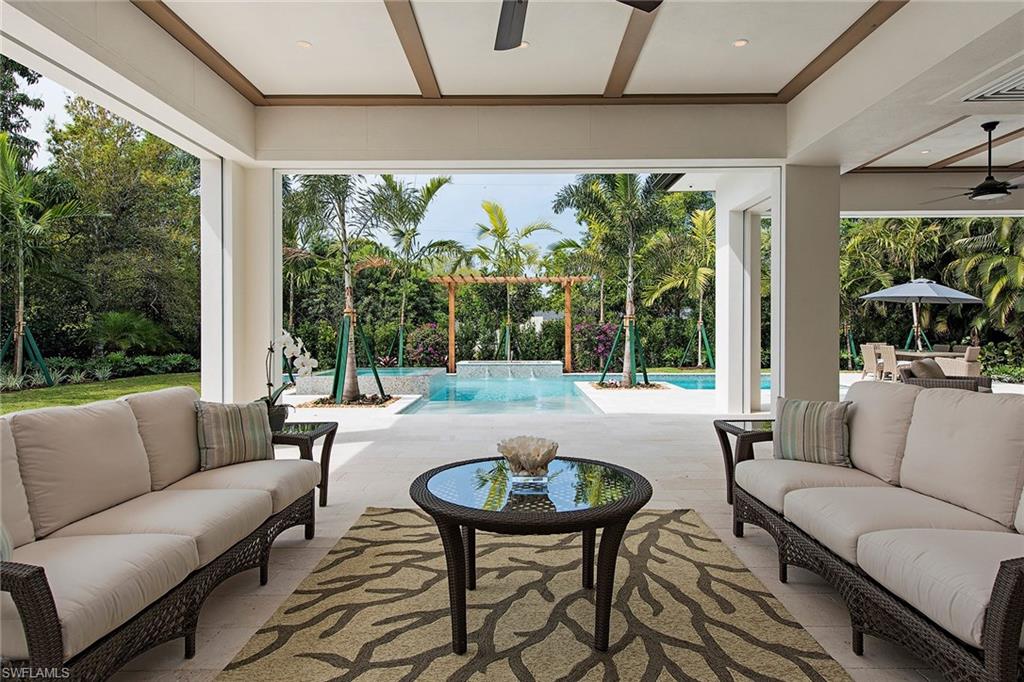 MOORINGS - Residential