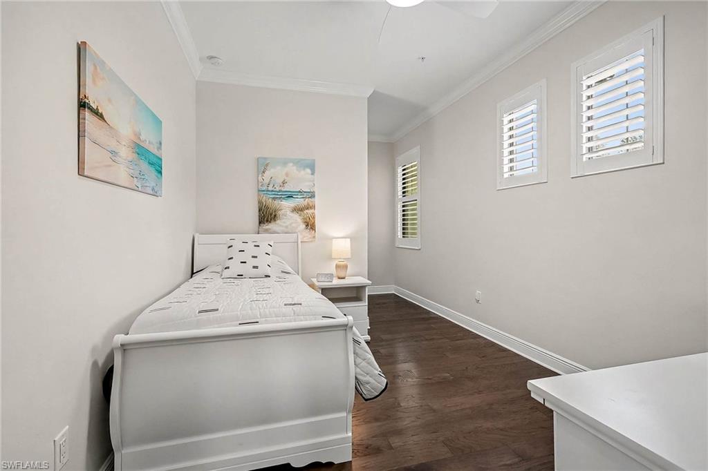 CARRIAGE HOMES AT LIVINGSTON LAKES - Residential Lease