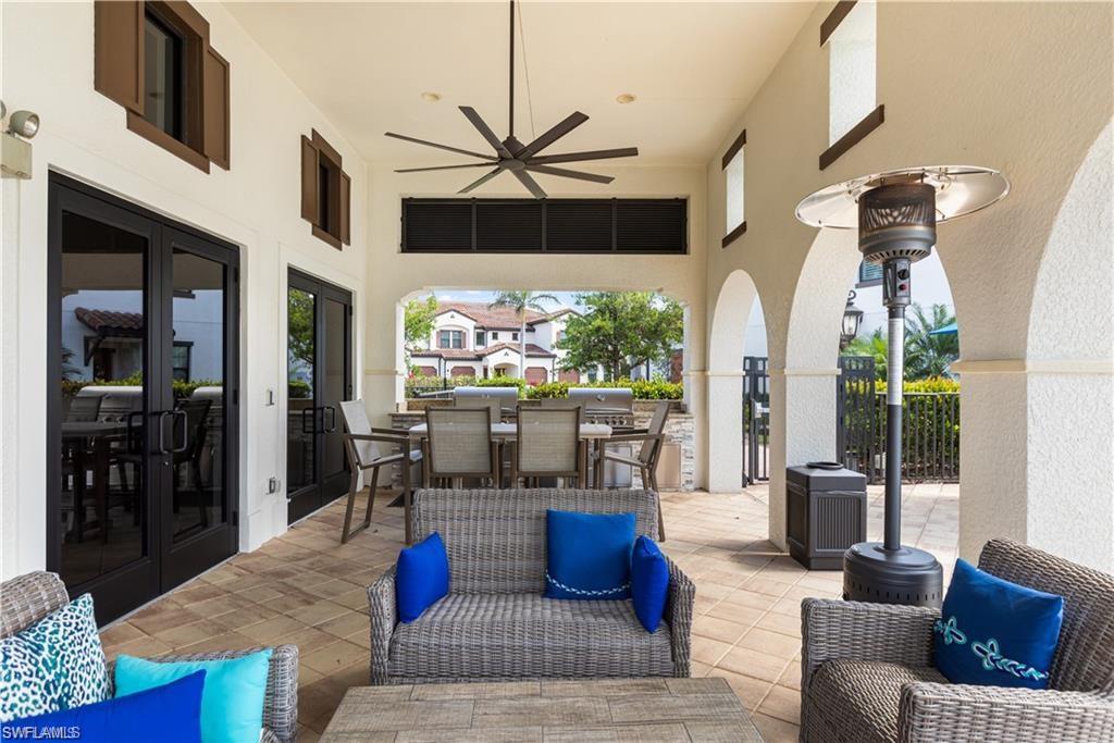 CARRIAGE HOMES AT LIVINGSTON LAKES - Residential Lease