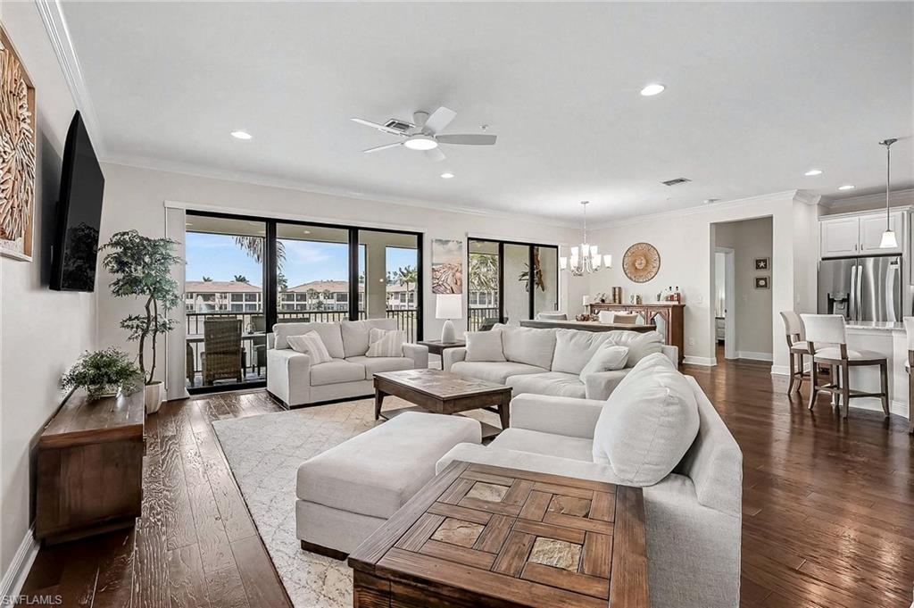 CARRIAGE HOMES AT LIVINGSTON LAKES - Residential Lease