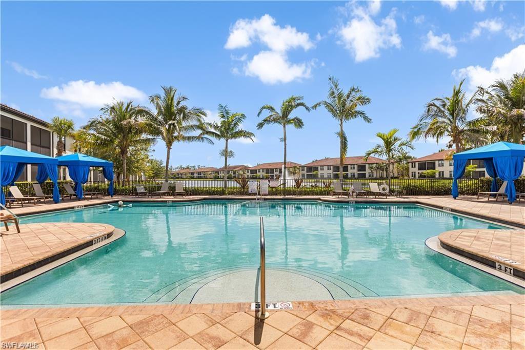 CARRIAGE HOMES AT LIVINGSTON LAKES - Residential Lease