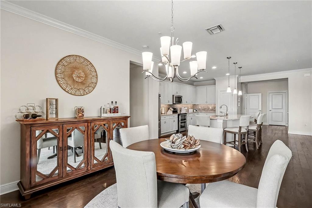 CARRIAGE HOMES AT LIVINGSTON LAKES - Residential Lease