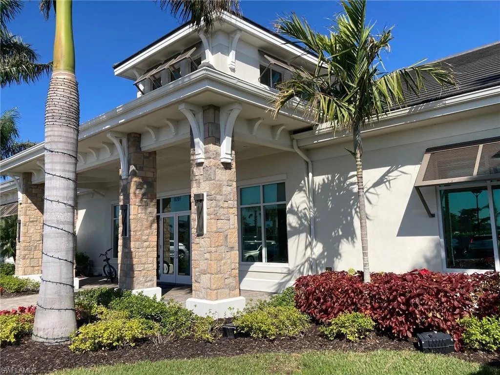 Fort Myers, Florida 33913, United States, 4 Bedrooms Bedrooms, ,4 BathroomsBathrooms,Residential,Active,20582