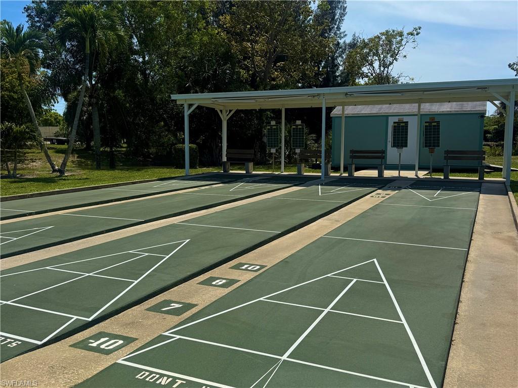 WEST WIND ESTATES - Residential