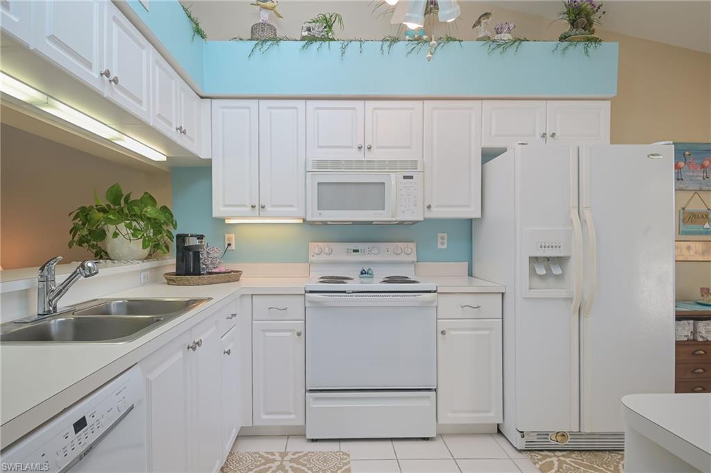 VILLAGES ON LAKE AUGUSTA - Residential