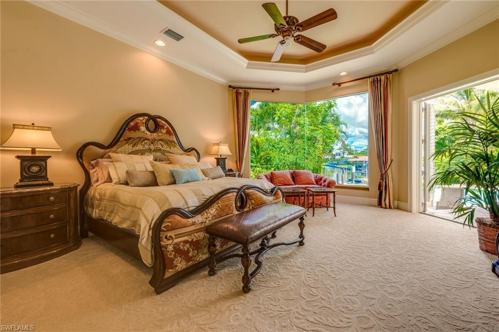 MOORINGS - Residential