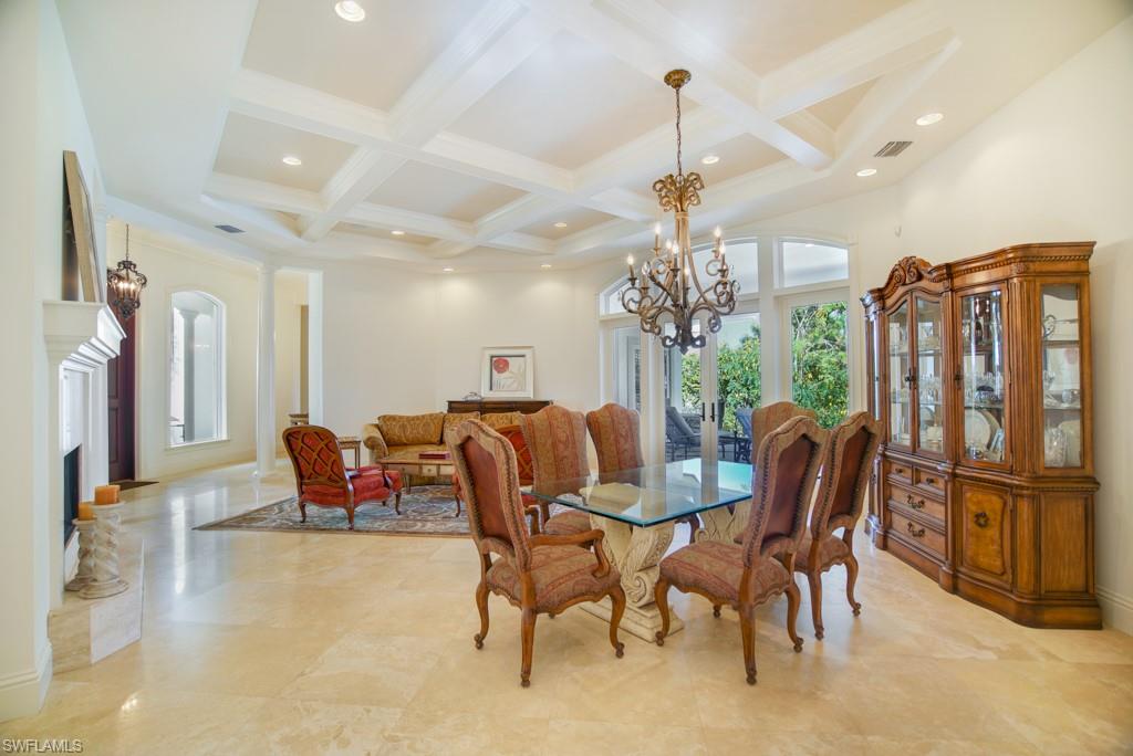 MOORINGS - Residential