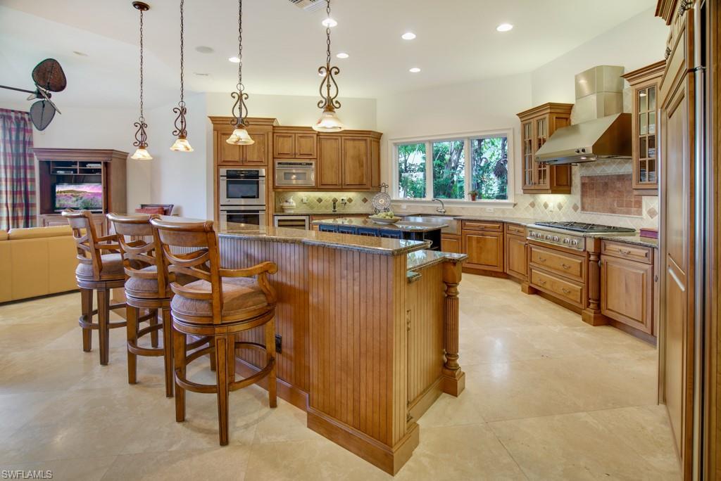 MOORINGS - Residential