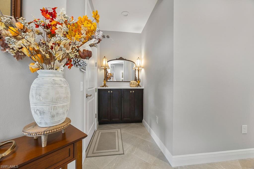 SKYSAIL - Residential Lease