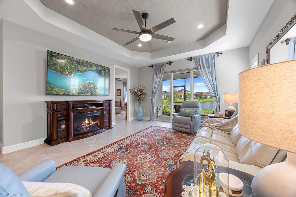 SKYSAIL - Residential Lease