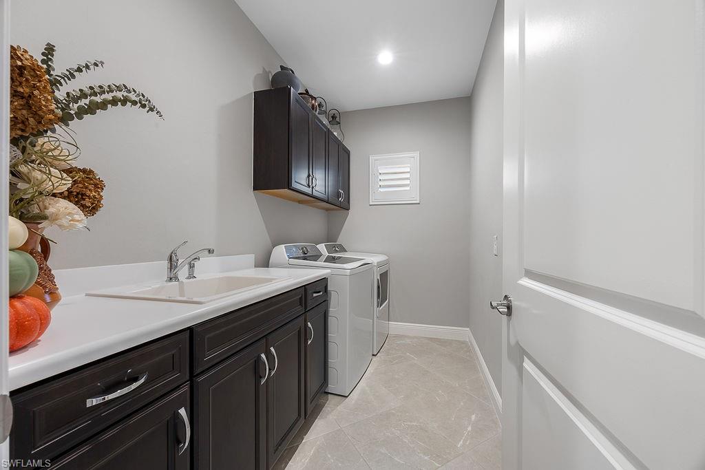 SKYSAIL - Residential Lease