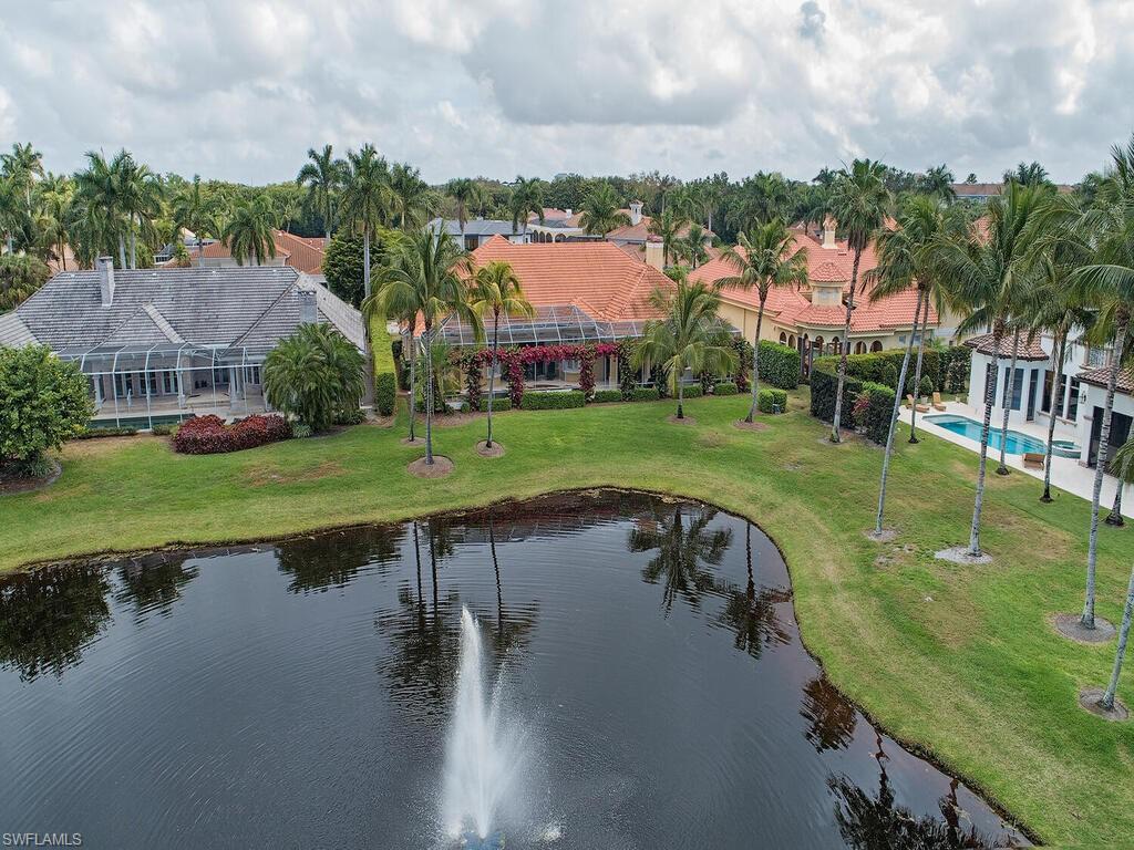 BAY COLONY SHORES - Residential