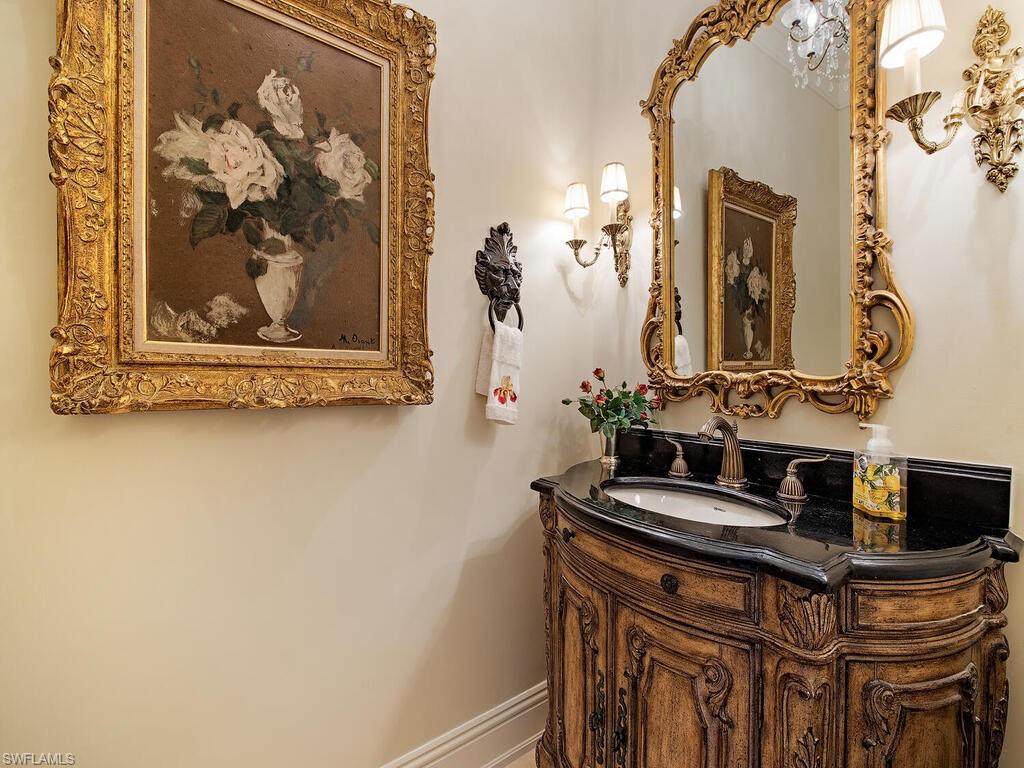 BAY COLONY SHORES - Residential