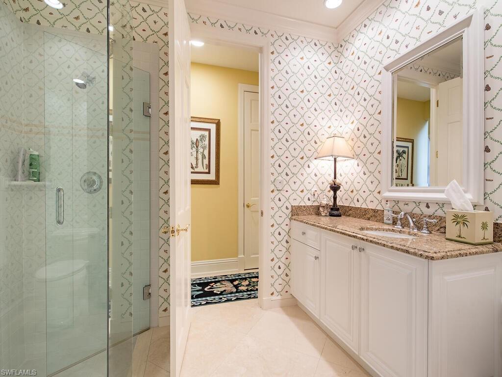 BAY COLONY SHORES - Residential