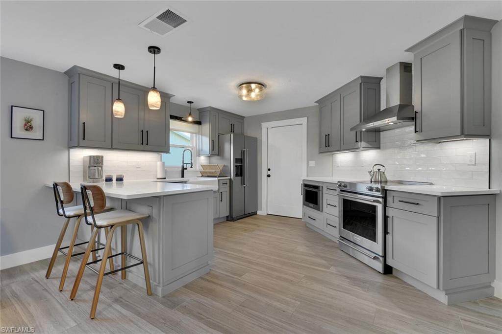 COCONUT RIVER - Residential Lease