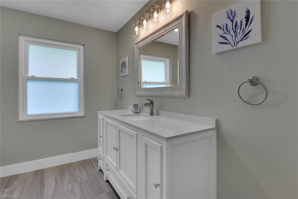 COCONUT RIVER - Residential Lease