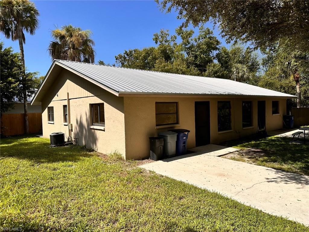 NORTH FORT MYERS - Residential Lease