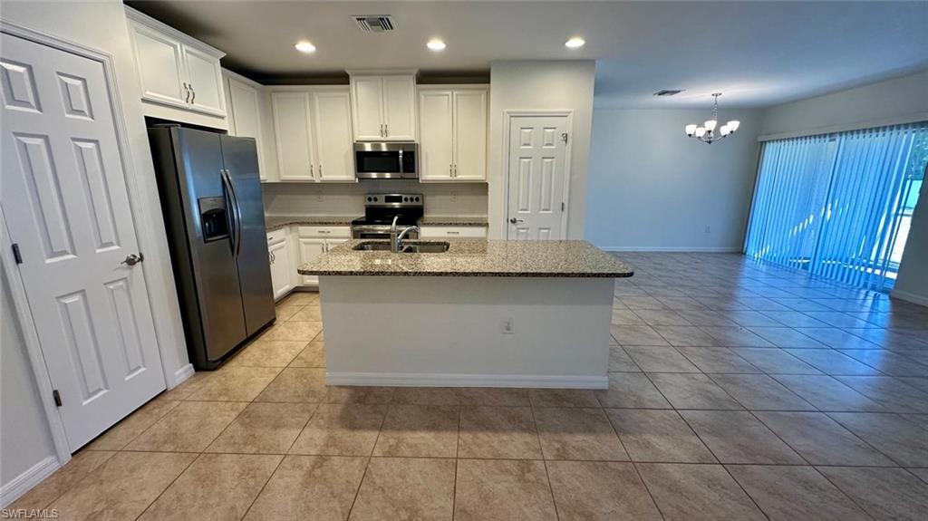 LINDSFORD - Residential Lease