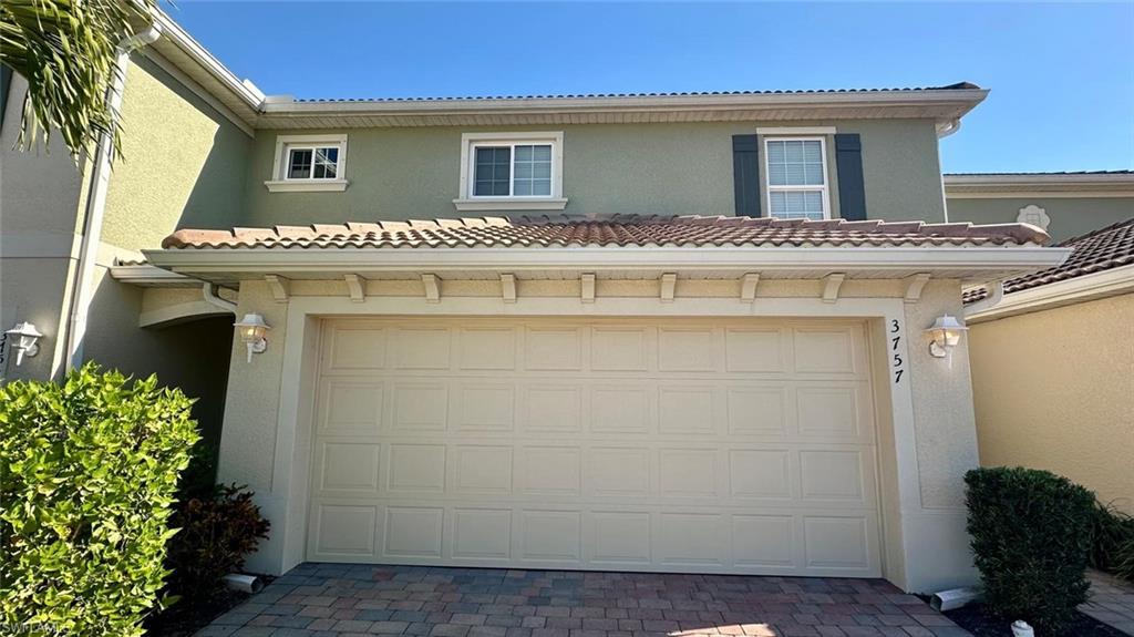 LINDSFORD - Residential Lease