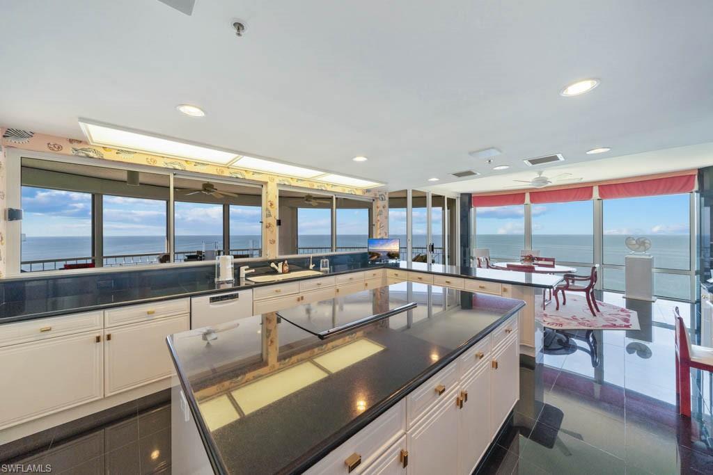 ENCLAVE AT PARK SHORE - Residential