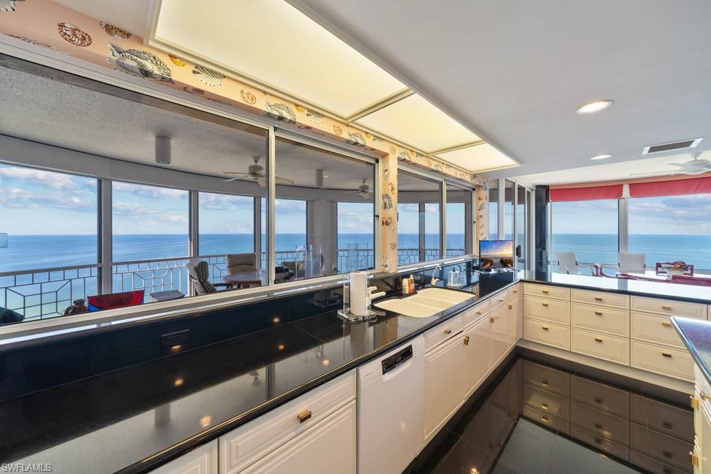 ENCLAVE AT PARK SHORE - Residential