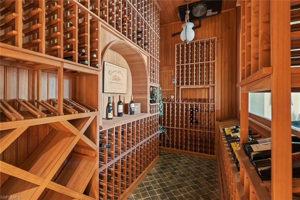 STERLING HILL - Residential