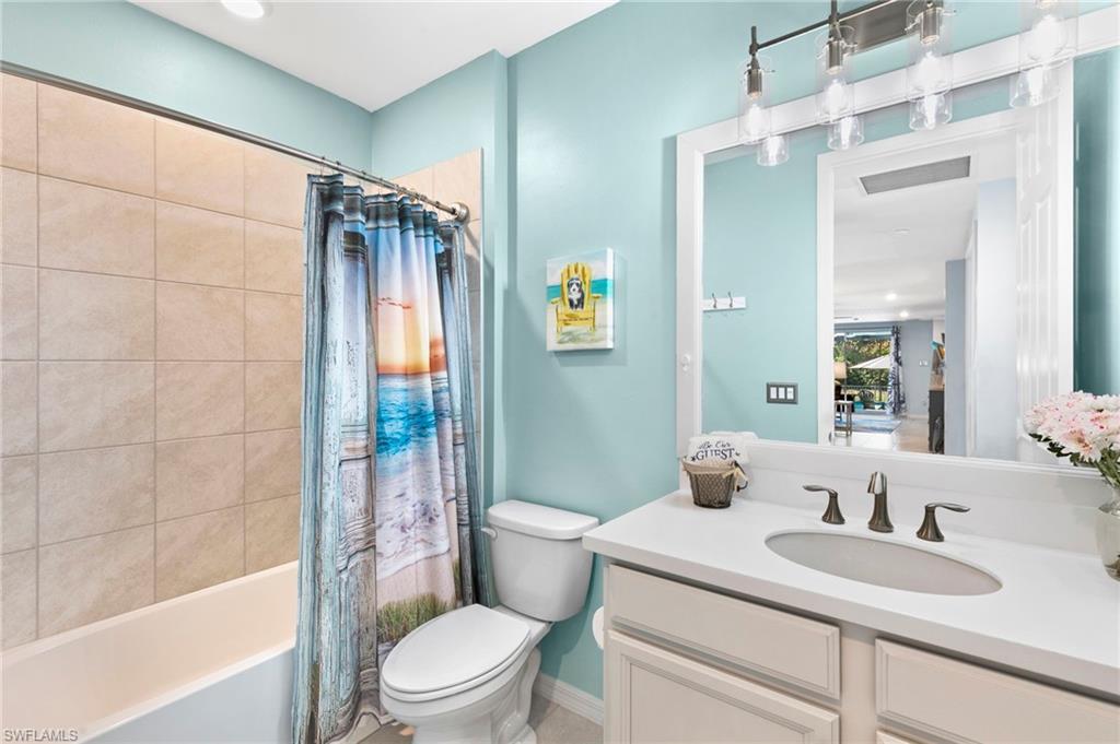 CORAL HARBOR - Residential