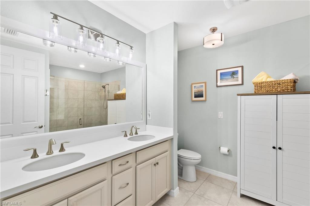 CORAL HARBOR - Residential