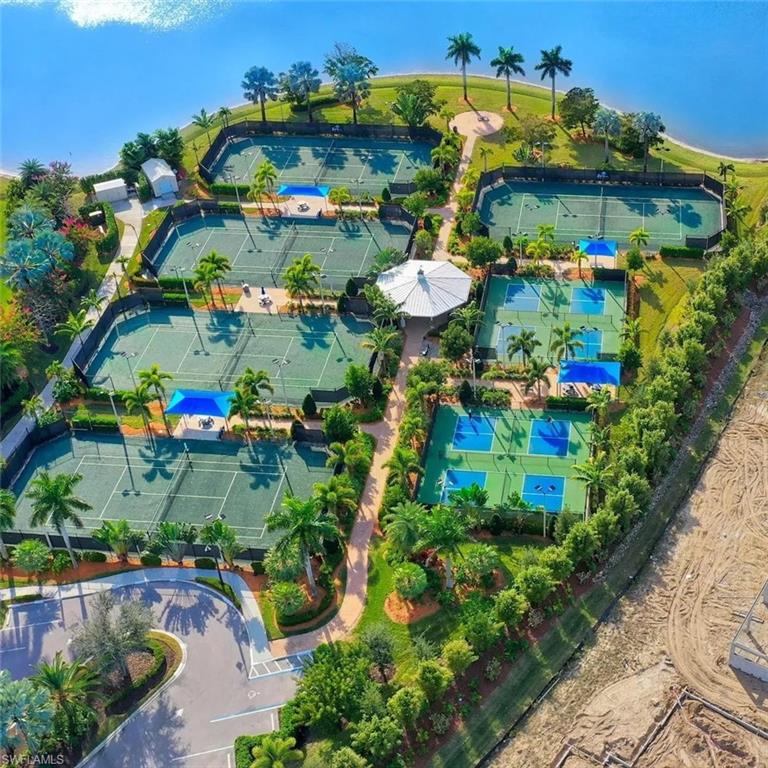 CORAL HARBOR - Residential