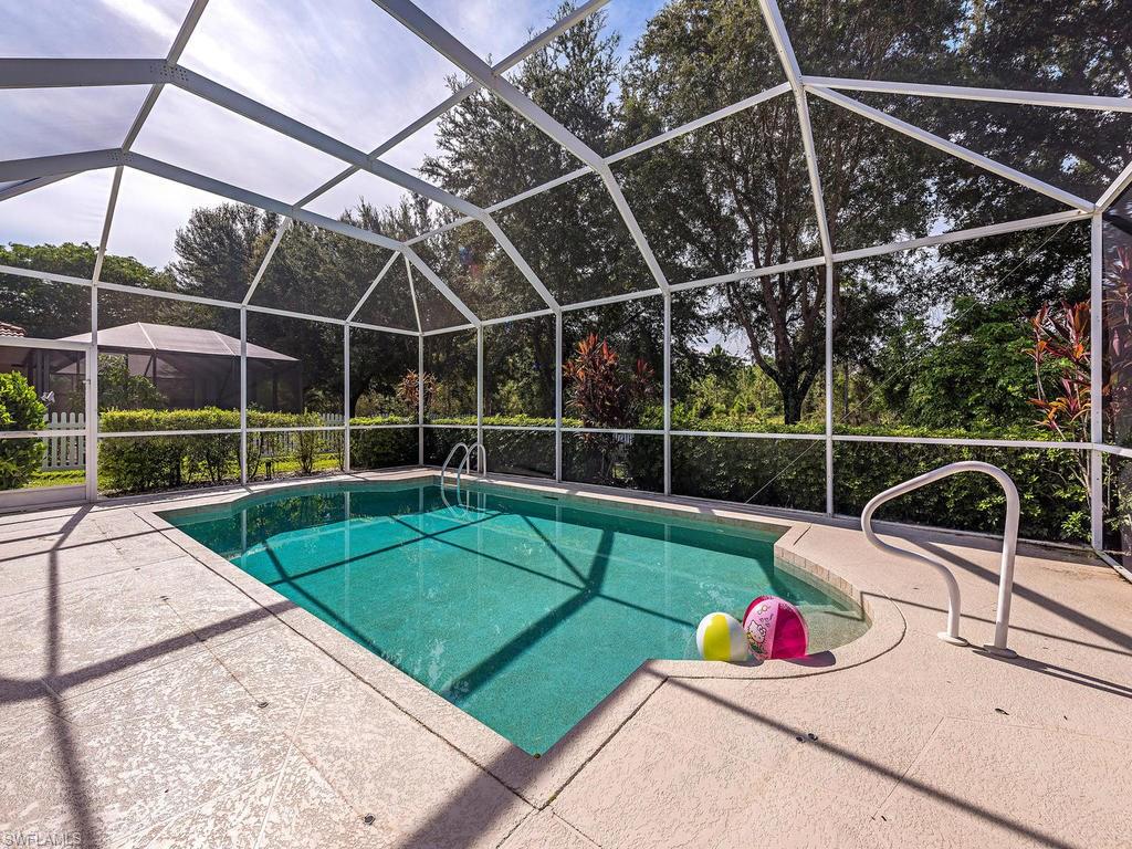 INDIGO LAKES - Residential