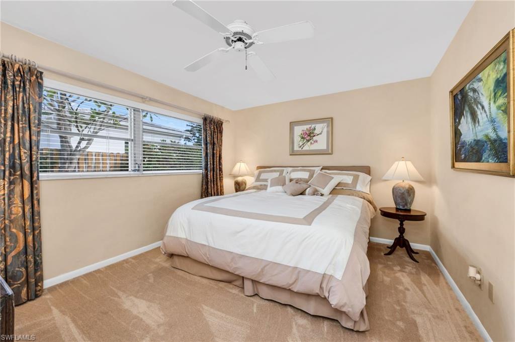 MOORINGS - Residential